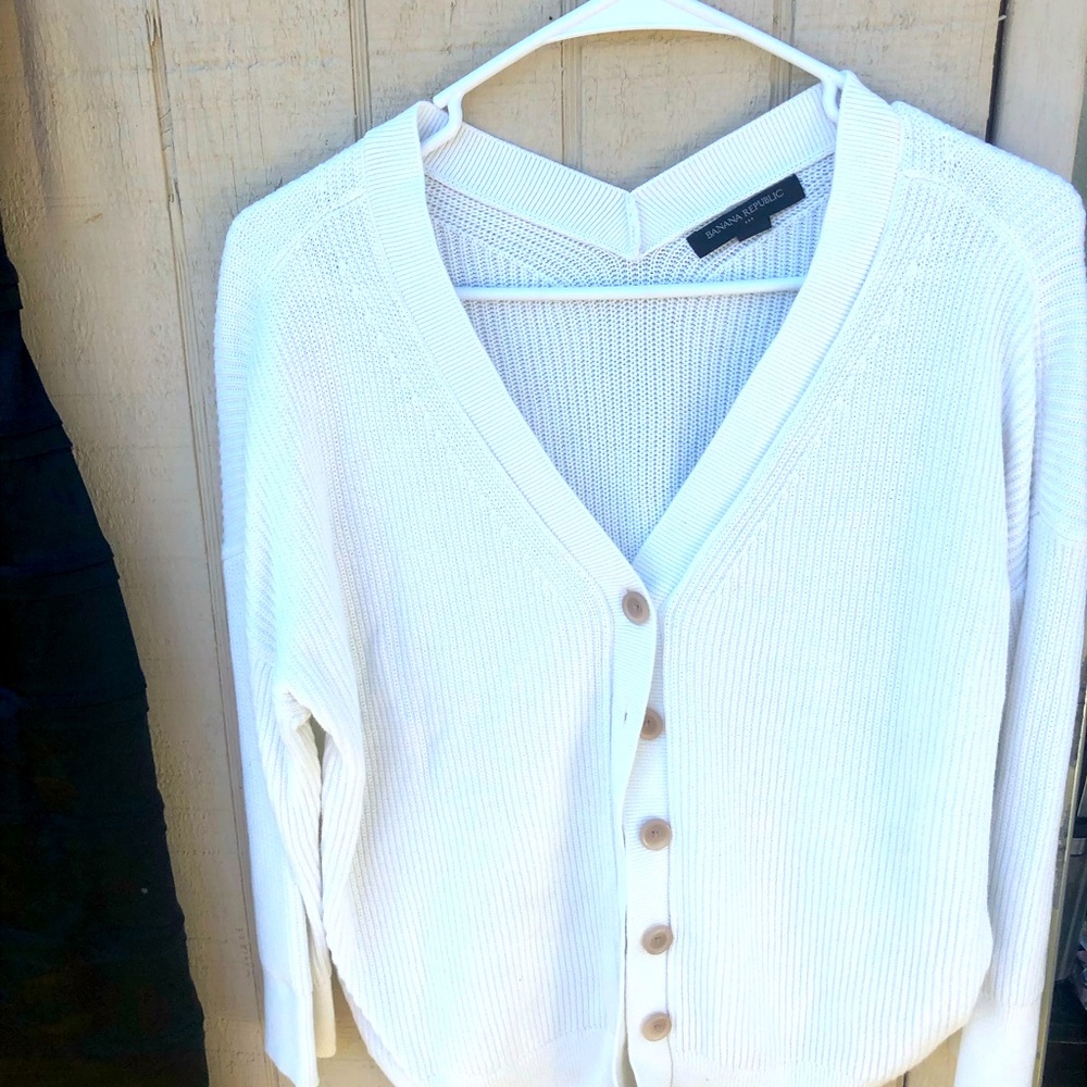 Women’s sweater